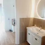 House فندق