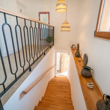 Отель House