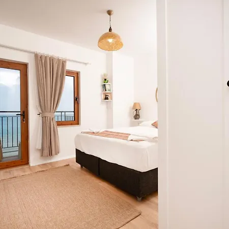 House Отель Сиде