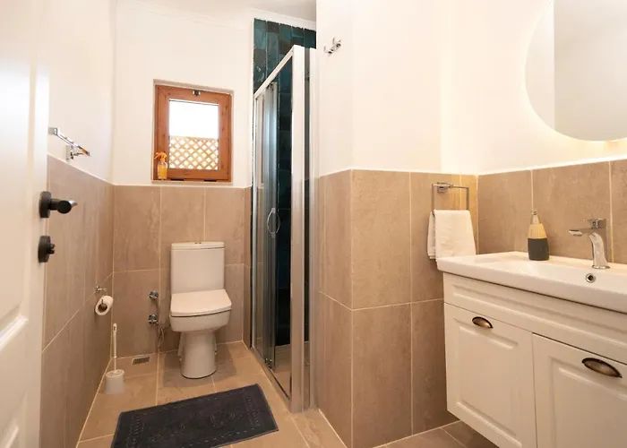 Ξενοδοχείο House 3*